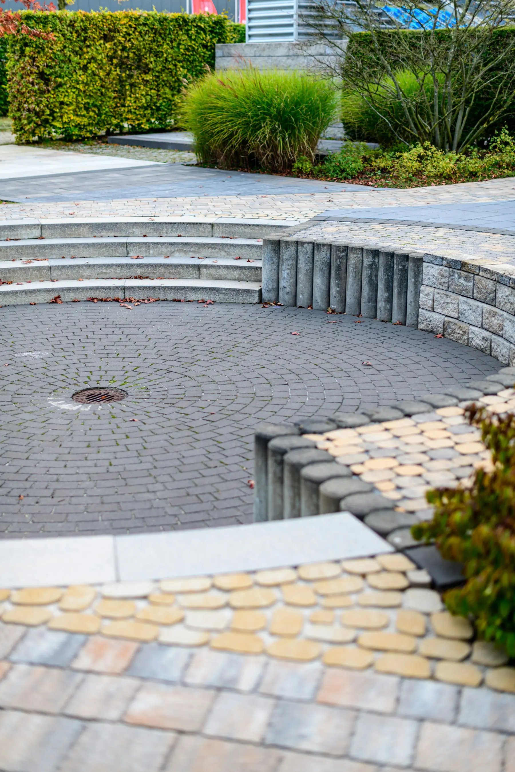 Paver seating area with stone steps